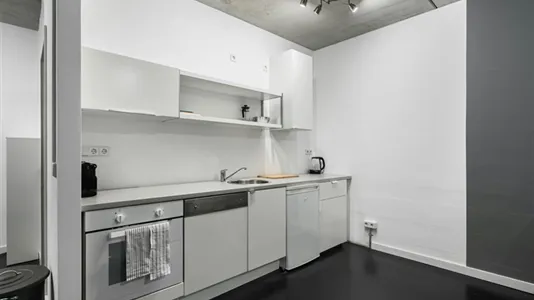 Apartments in Location is not specified - photo 9