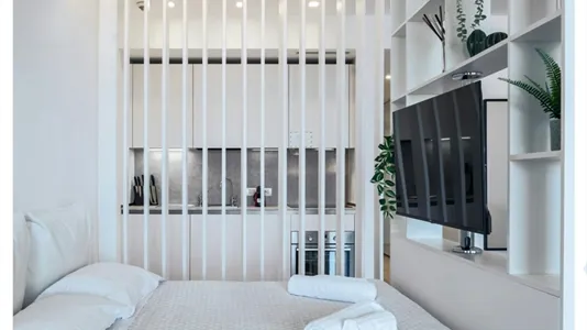 Apartments in Roma Municipio IX β EUR - photo 2