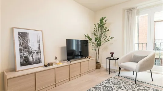Apartments in Madrid Centro - photo 4