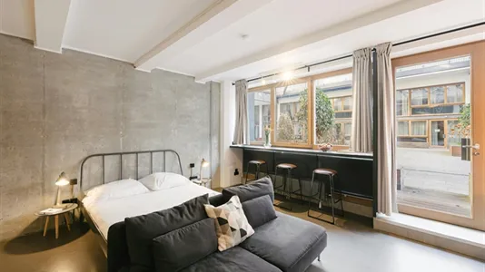 Apartments in Berlin Mitte - photo 4