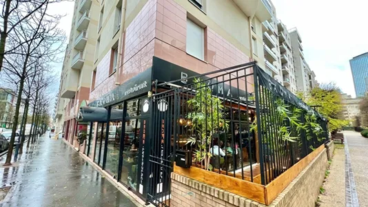 Apartments in Nanterre - photo 6