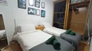 Room for rent, Madrid Centro, Madrid, &lt;span class=&quot;blurred street&quot; onclick=&quot;ProcessAdRequest(7756571)&quot;&gt;&lt;span class=&quot;hint&quot;&gt;See streetname&lt;/span&gt;[xxxxxxxxxxxxx]&lt;/span&gt;