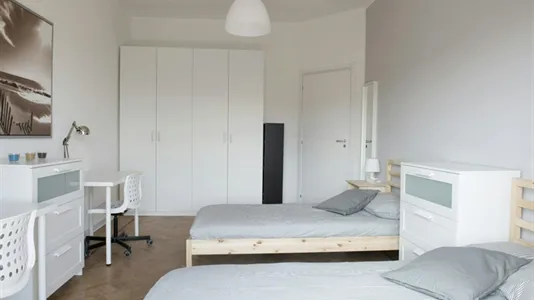 Rooms in Milano Zona 6 - Barona, Lorenteggio - photo 2