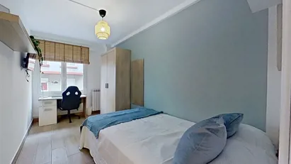 Room for rent in Zaragoza, Aragón