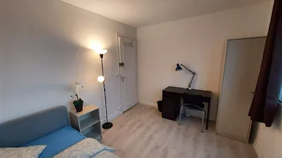 Room for rent in Orléans, Centre-Val de Loire