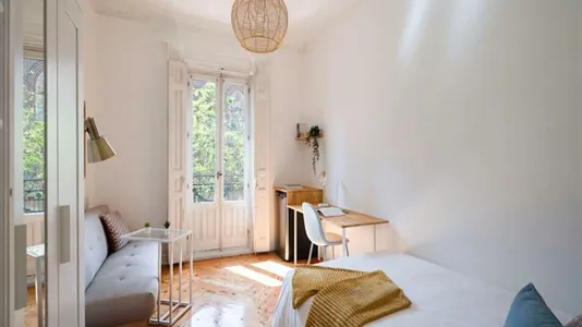 Rooms in Madrid Chamberí - photo 7