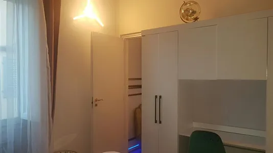 Rooms in Florence - photo 9