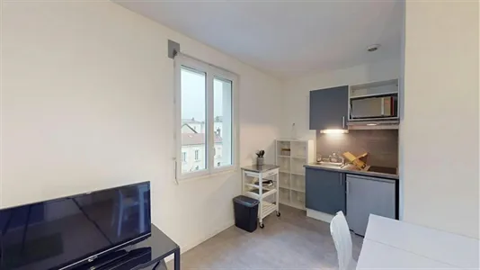 Apartments in Grenoble - photo 6