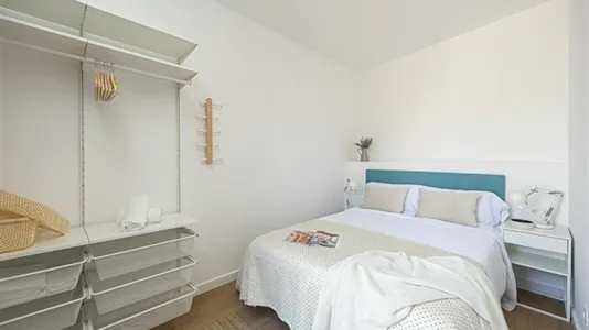 Apartments in Barcelona Ciutat Vella - photo 8