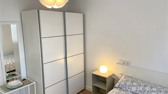 Rooms in Zaragoza - photo 3