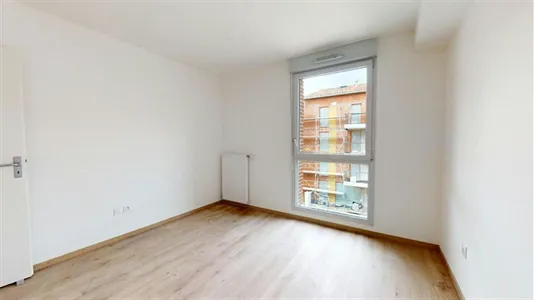 Apartments in Toulouse - photo 3