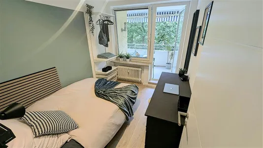 Rooms in Munich Ramersdorf-Perlach - photo 1