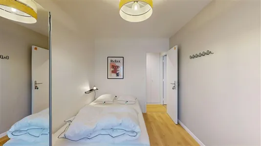 Rooms in L'Haÿ-les-Roses - photo 4