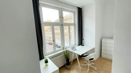 Rooms in Vienna Favoriten - photo 5