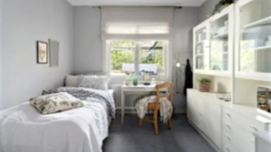 Houses in Sollentuna - photo 3