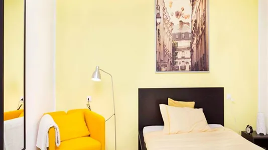 Rooms in Milano Zona 8 - Fiera, Gallaratese, Quarto Oggiaro - photo 6