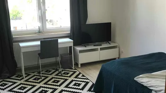 Rooms in Frankfurt Süd - photo 2