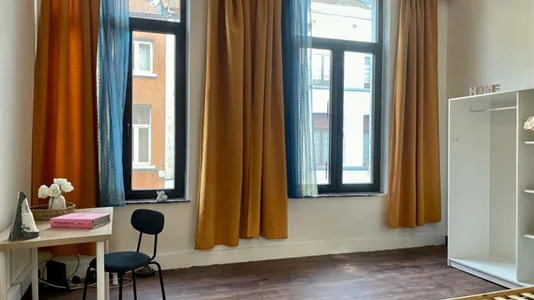 Rooms in Brussels Schaarbeek - photo 5