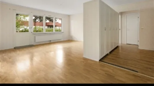 Apartments in Botkyrka - photo 2