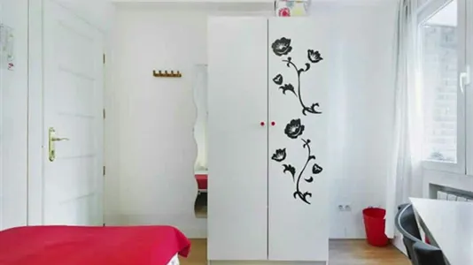 Rooms in Madrid Arganzuela - photo 3