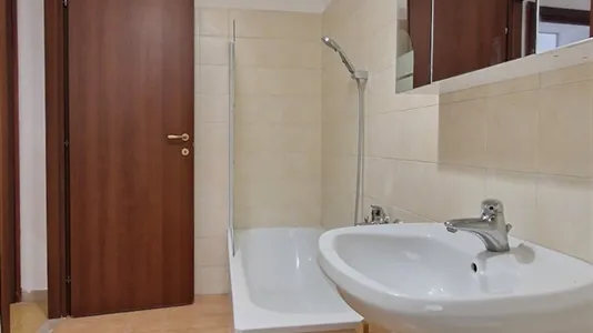 Rooms in Roma Municipio VIII – Appia Antica - photo 9