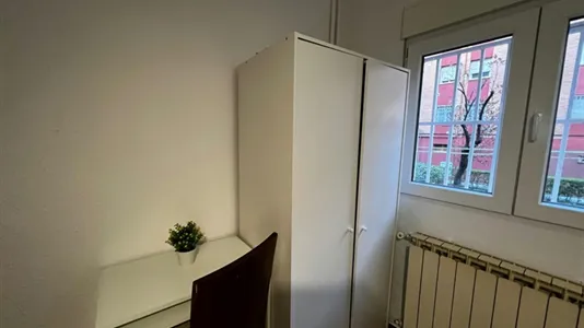 Rooms in Madrid Ciudad Lineal - photo 5