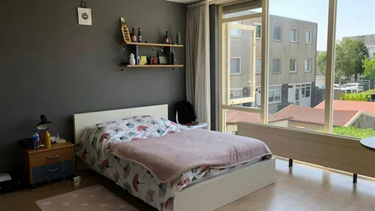 Rooms in Zaanstad - photo 2