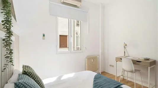 Rooms in Madrid Retiro - photo 7