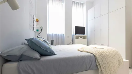 Rooms in Milano Zona 5 - Vigentino, Chiaravalle, Gratosoglio - photo 2