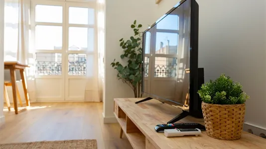 Apartments in Barcelona Eixample - photo 5