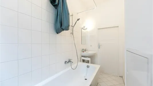 Rooms in Berlin Charlottenburg-Wilmersdorf - photo 10