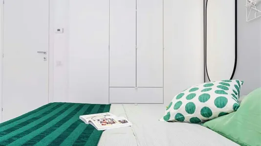 Rooms in Milano Zona 5 - Vigentino, Chiaravalle, Gratosoglio - photo 4