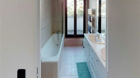 Rooms in Paris 16ème arrondissement (South) - photo 9