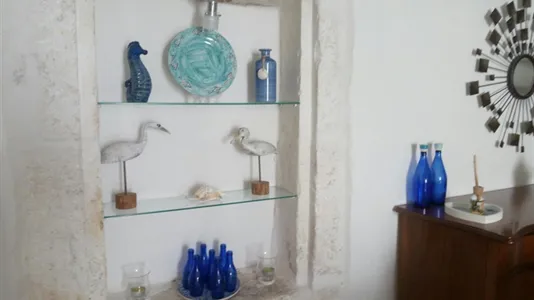 Houses in Ostuni - photo 3