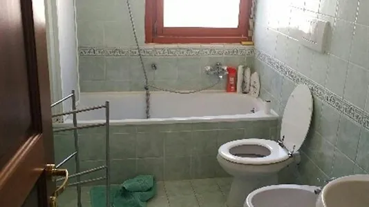 Rooms in Roma Municipio XIV – Monte Mario - photo 4