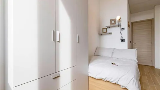 Rooms in Turin - photo 2