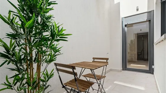 Rooms in Madrid Tetuán - photo 9