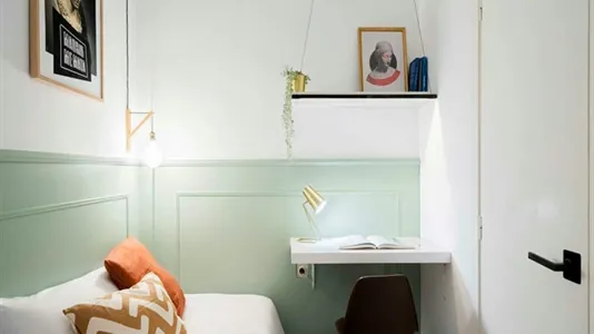 Rooms in Madrid Centro - photo 5