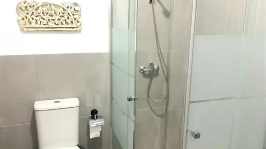 Rooms in El Fontanal - photo 8