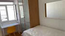 Room for rent, Lisbon (region), &lt;span class=&quot;blurred street&quot; onclick=&quot;ProcessAdRequest(7744417)&quot;&gt;&lt;span class=&quot;hint&quot;&gt;See streetname&lt;/span&gt;[xxxxxxxxxxxxx]&lt;/span&gt;