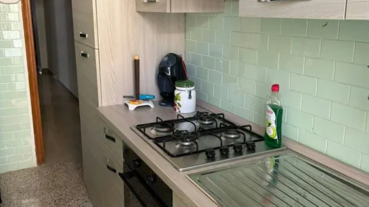 Rooms in Roma Municipio II – Parioli/Nomentano - photo 8