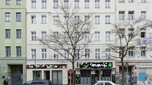 Rooms in Berlin Friedrichshain-Kreuzberg - photo 10