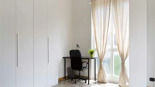 Rooms in Milano Zona 8 - Fiera, Gallaratese, Quarto Oggiaro - photo 5