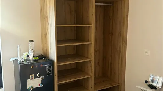 Rooms in León - photo 4