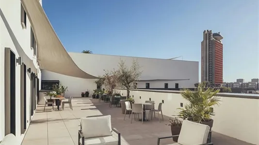 Rooms in Cornellà de Llobregat - photo 8