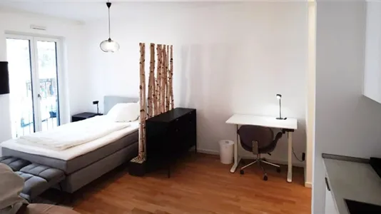 Apartments in Location is not specified - photo 6