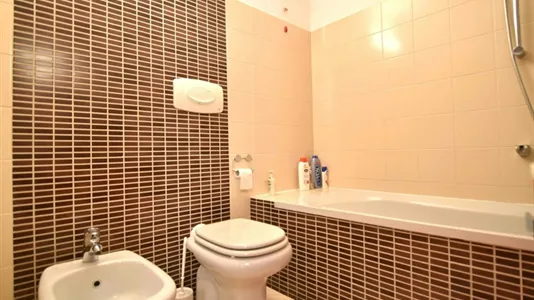 Apartments in Milano Zona 2 - Stazione Centrale, Gorla, Turro, Greco, Crescenzago - photo 9