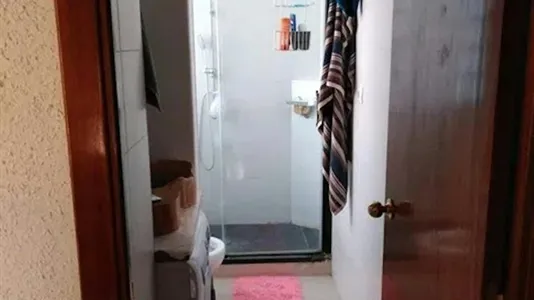 Rooms in Barcelona Nou Barris - photo 7