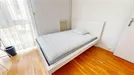 Room for rent, Toulouse, Occitanie, &lt;span class=&quot;blurred street&quot; onclick=&quot;ProcessAdRequest(13722940)&quot;&gt;&lt;span class=&quot;hint&quot;&gt;See streetname&lt;/span&gt;[xxxxxxxxxxxxx]&lt;/span&gt;