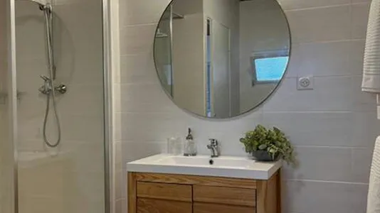 Houses in Béziers - photo 1